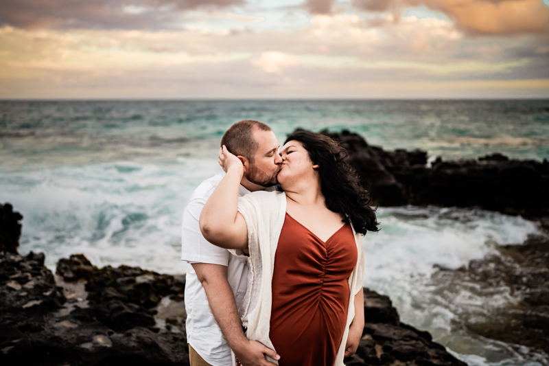 Oahu Couples Photographer located in Honolulu Hawaii